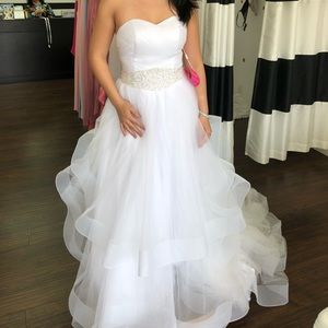 Ballgown wedding dress no brand but custom
